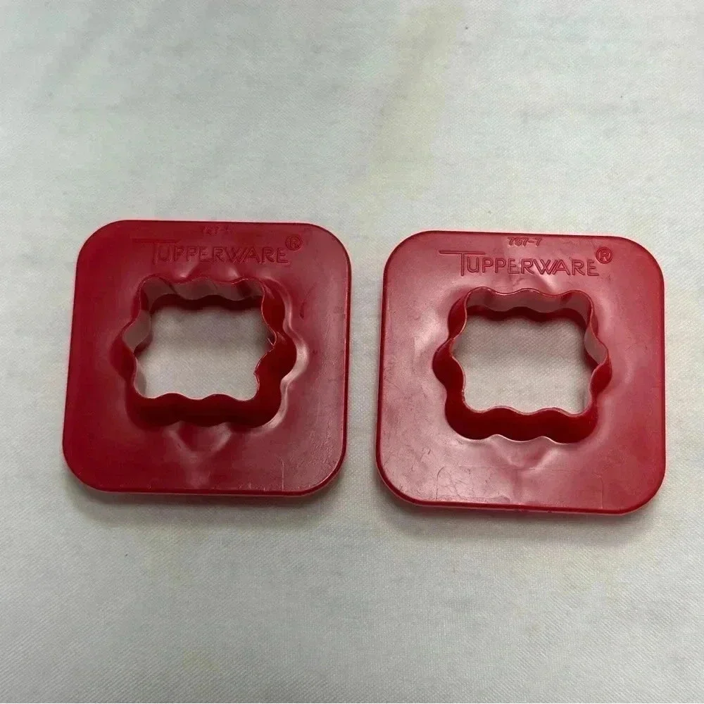 Tupperware Canape Cutter Red Plastic Set of 2 Cookie Garnish Appetizers